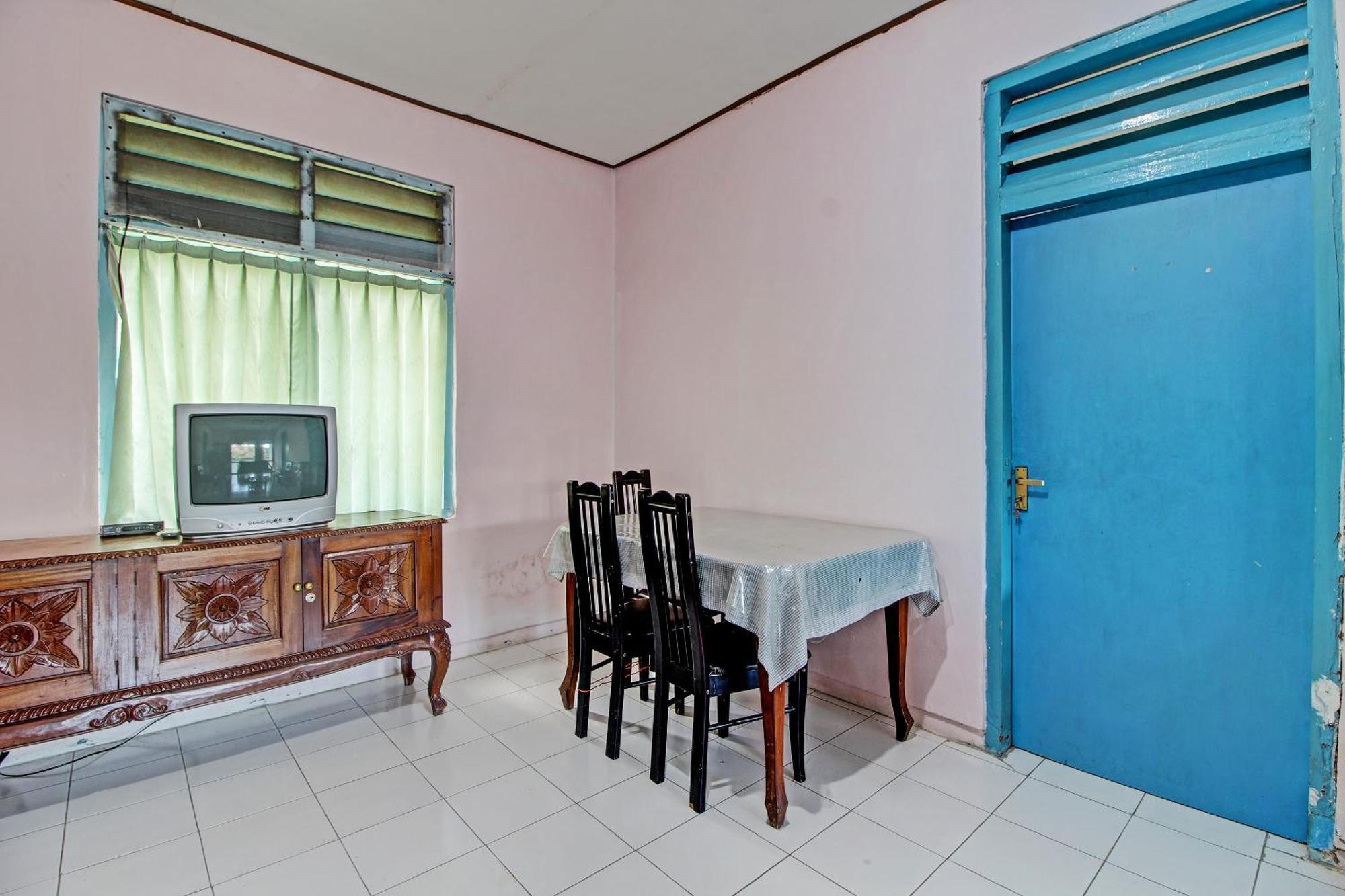 Oyo 92761 Hotel Sendang Asri Wonogiri Exterior foto